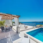 Magnolia Villa